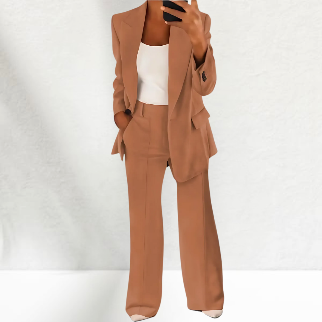 Teresa | Two-Piece Women's Suit