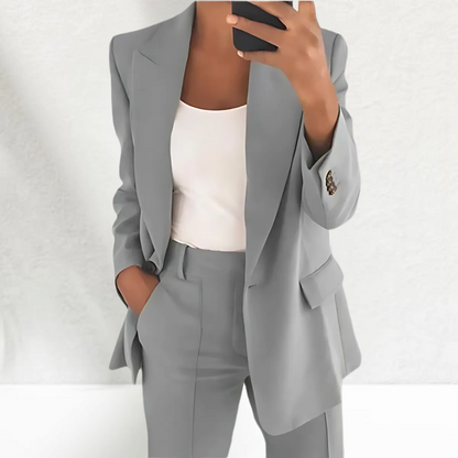Teresa | Two-Piece Women's Suit