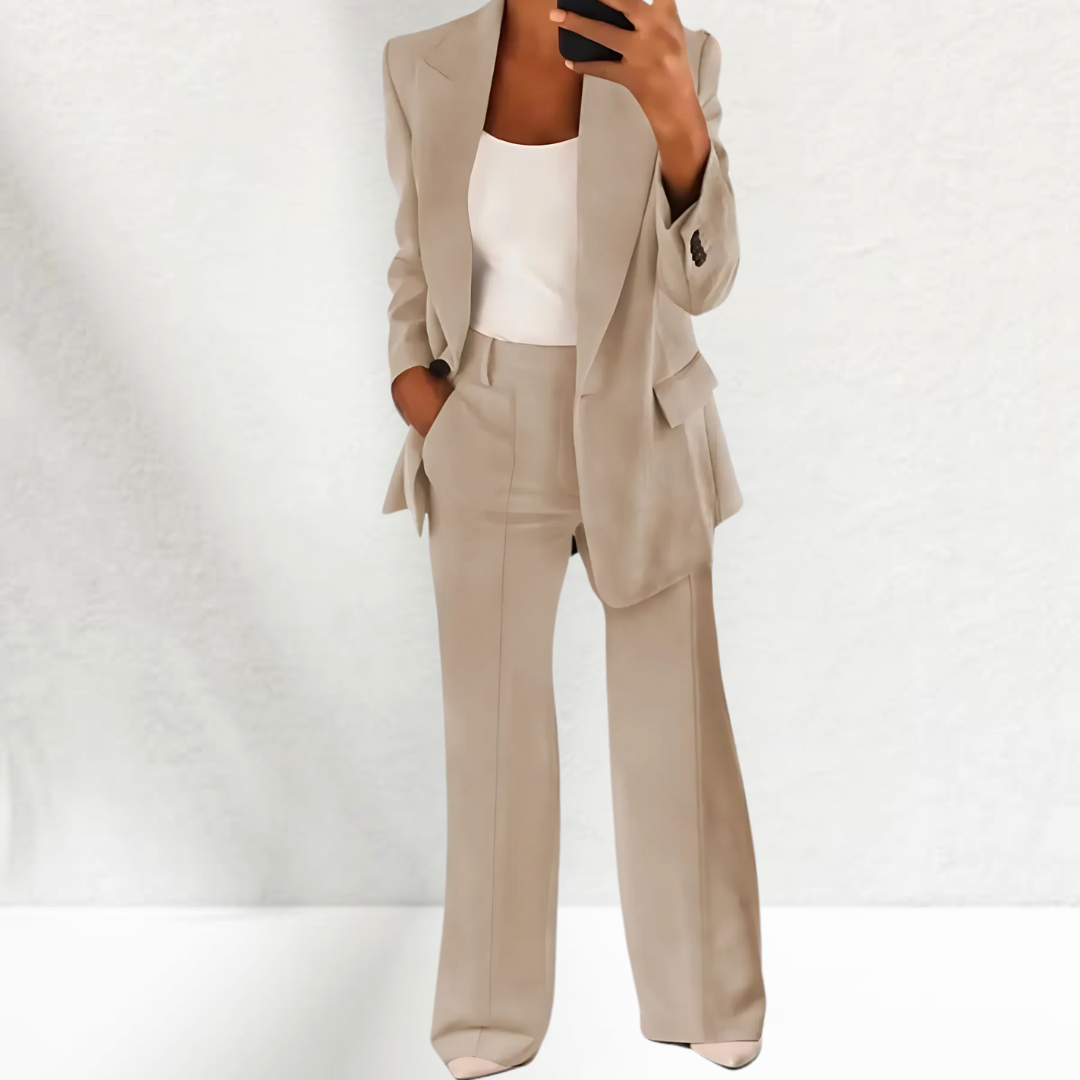 Teresa | Two-Piece Women's Suit