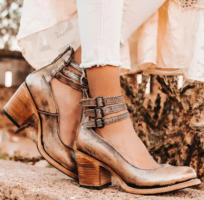 Vanessa Vintage Pumps