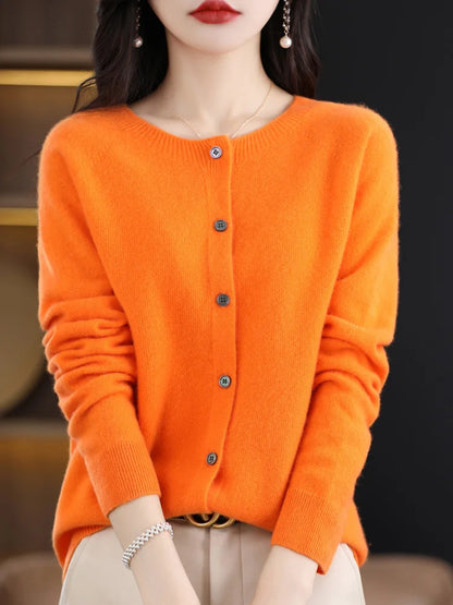 Everleigh™ – Classic Merino Button Cardigan