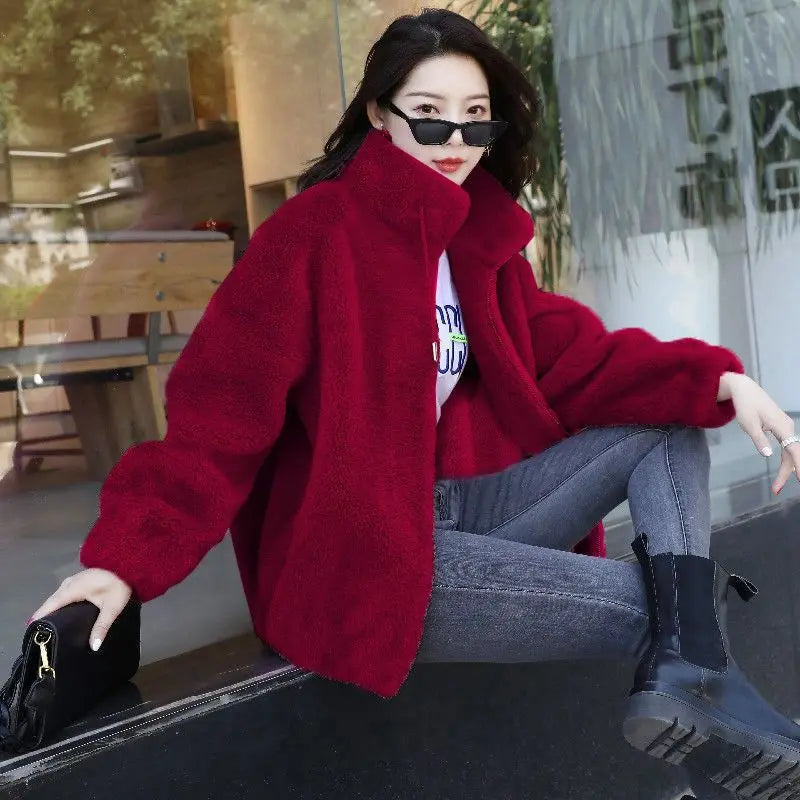 Elodie Plush™ – Soft Winter Zip Overcoat