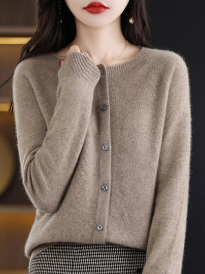 Everleigh™ – Classic Merino Button Cardigan