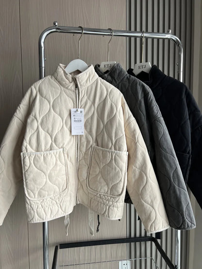 Adelise™ – Cozy Quilted Jacket with Smart Details