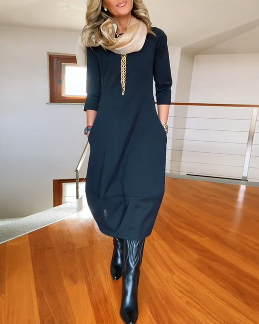 Matilda™ – Round-Neck Dress with Handy Pockets