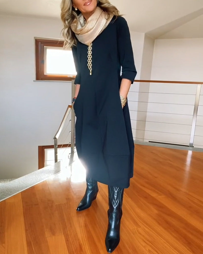 Matilda™ – Round-Neck Dress with Handy Pockets